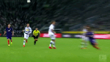 他还常常依 他还常常依