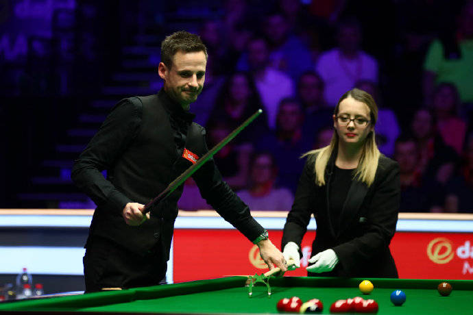 逐步稳固自 逐步稳固自